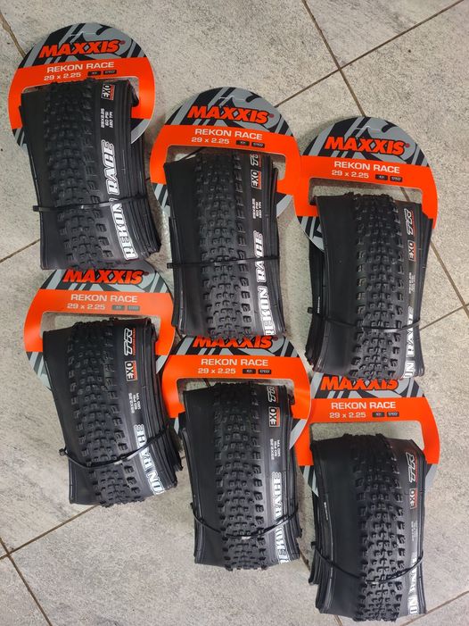 Maxxis reckon race 29 X 2.25 mtb tyres